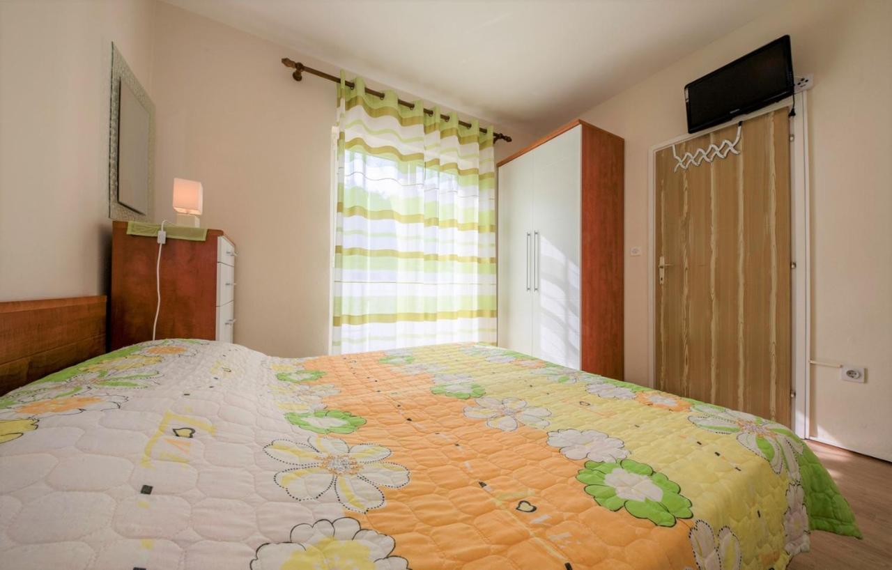 B&B Anica Kampor Bagian luar foto