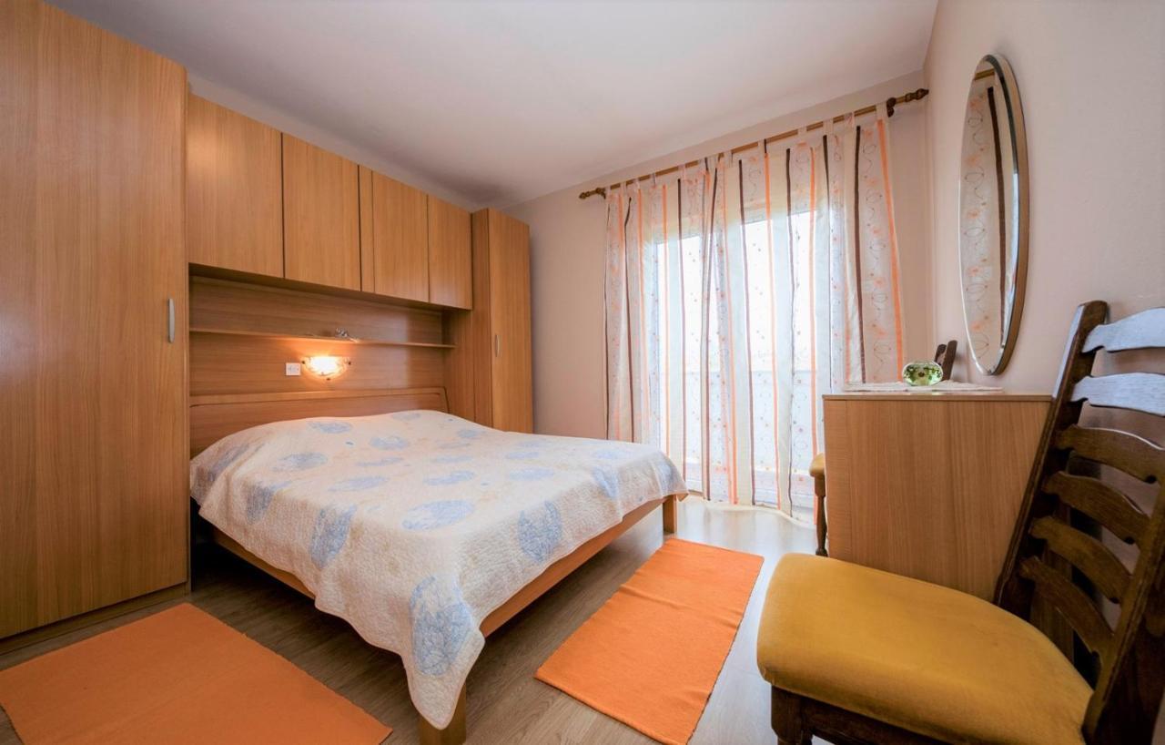 B&B Anica Kampor Bagian luar foto